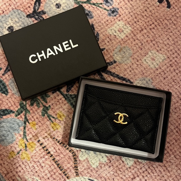 Accessories - Black quilted card holder
